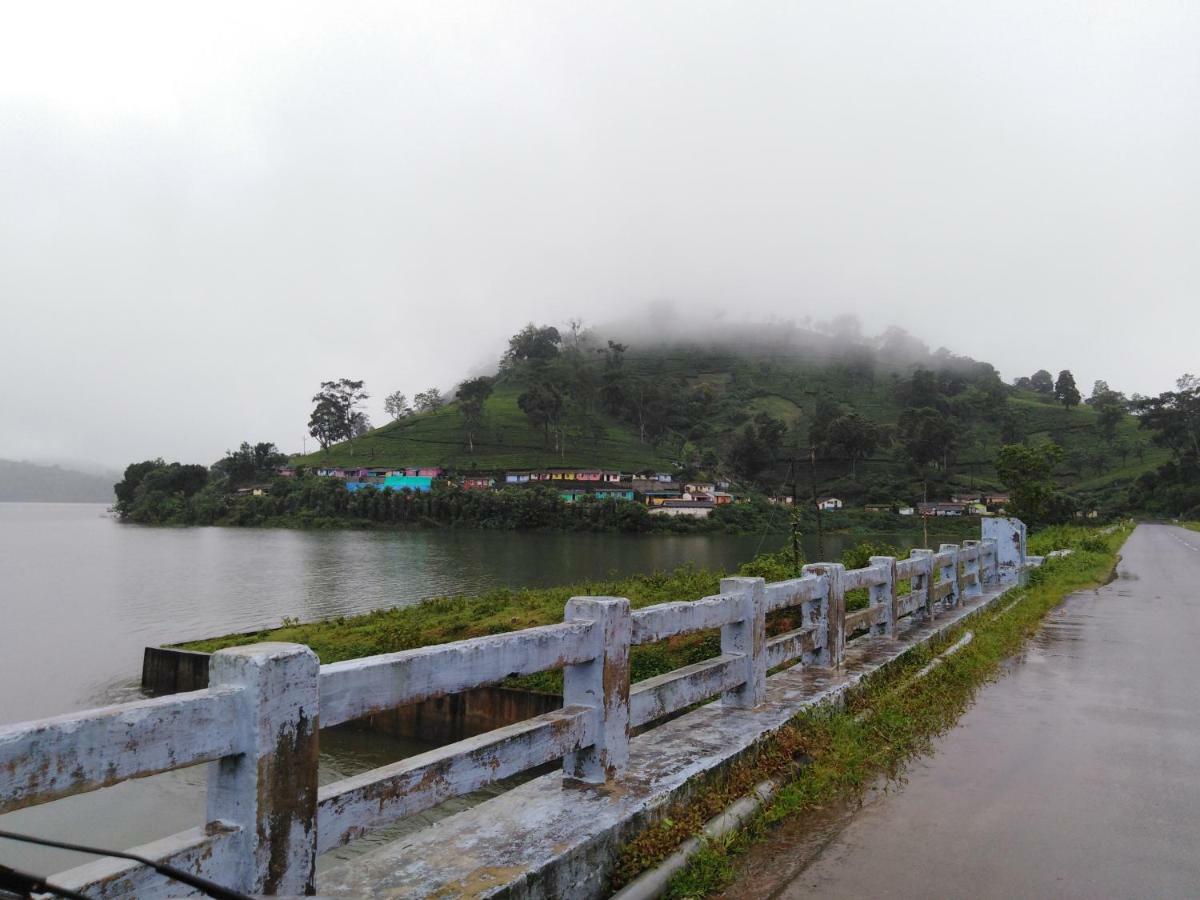 Malakkappara Dam Resort Valparai Exterior photo